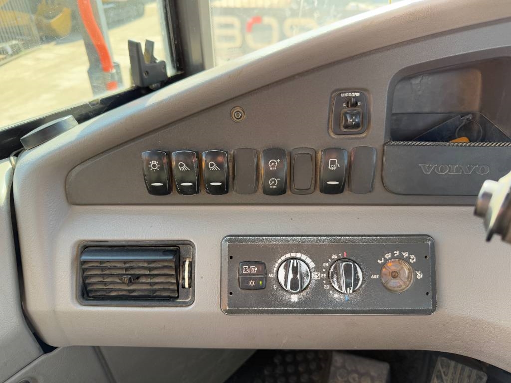 Volvo A60H - Top Condition / Body Heating / Camera