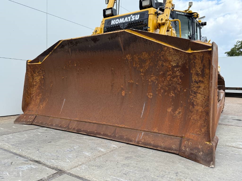 Komatsu D155AX-8 - German Machine / Ripper Valve / Camera