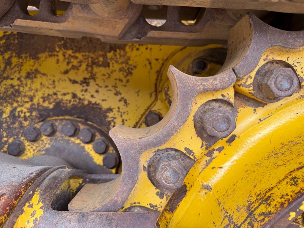 Komatsu D155AX-8 - German Machine / Ripper Valve / Camera