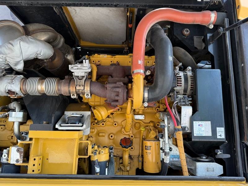 CAT M316F