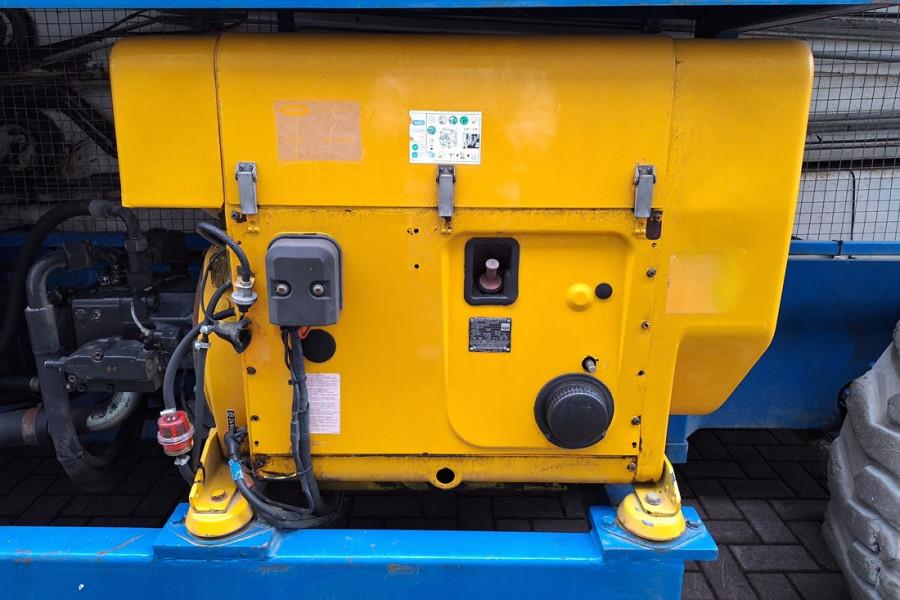 Holland Lift Megastar G320DL30 4WDS/N Diesel, 4x4x4 Drive, 34m