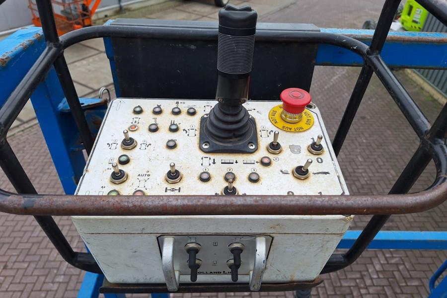 Holland Lift Megastar G320DL30 4WDS/N Diesel, 4x4x4 Drive, 34m