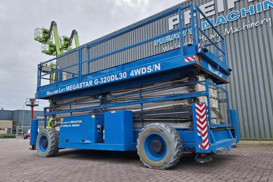 Holland Lift Megastar G320DL30 4WDS/N Diesel, 4x4x4 Drive, 34m