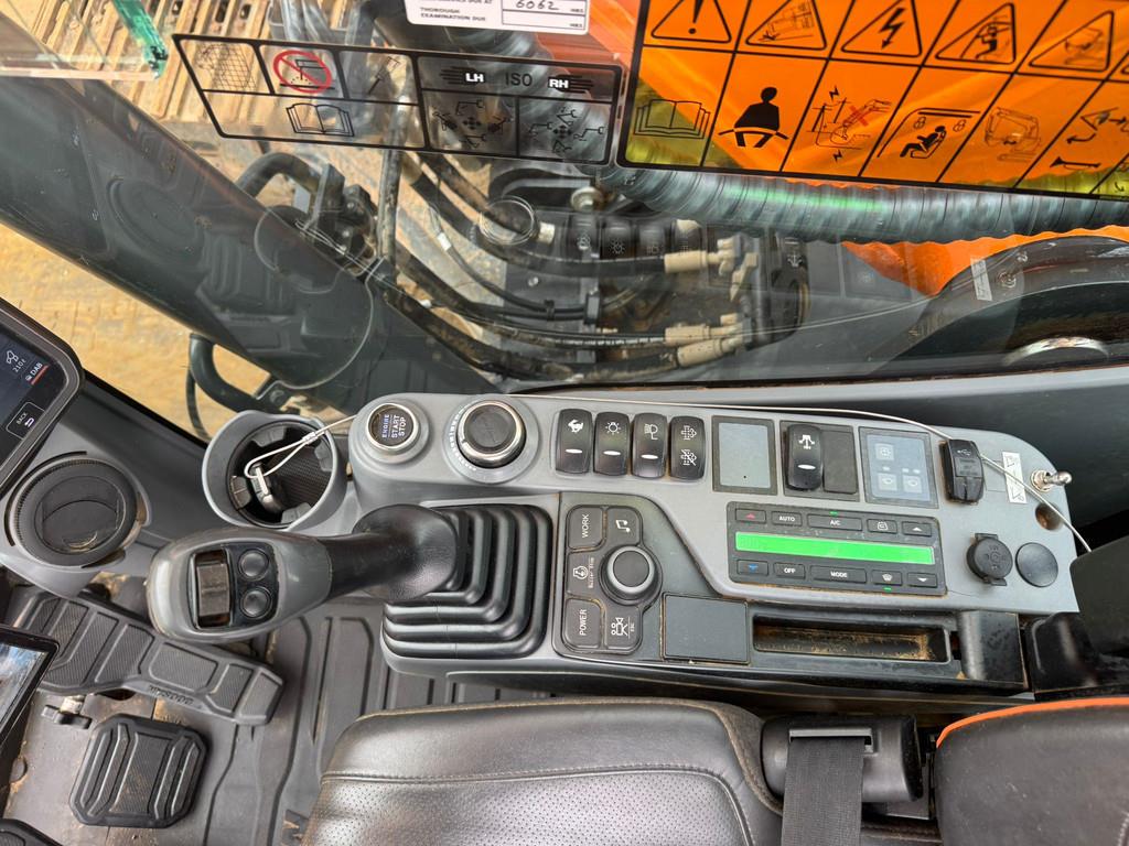 2022 دووسان DX225LC-7-45848633