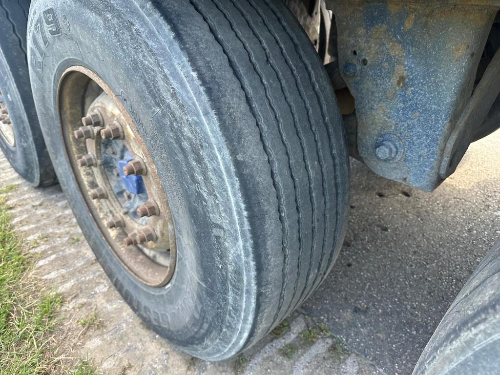 [Other] Gray and Adams Meat Hook Thermo King SLXE 400