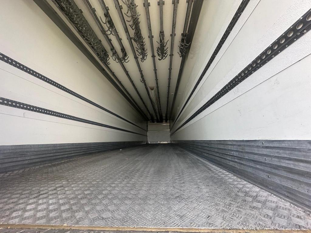 [Other] Gray and Adams Meat Hook Thermo King SLXE 400