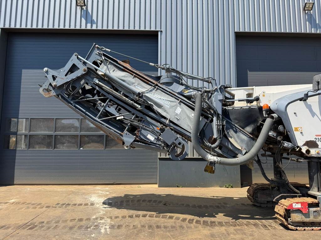 Wirtgen W210i