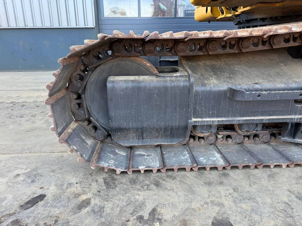 CAT 320GC