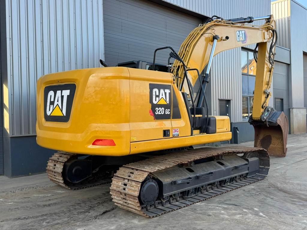 CAT 320GC