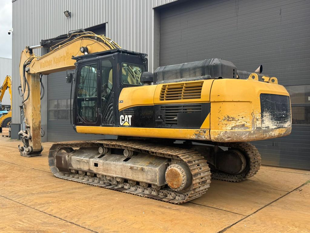 CAT 336D