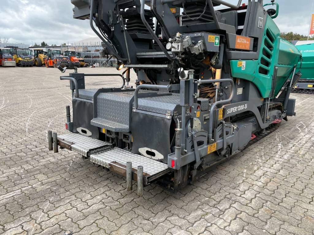 Vögele SUPER 1300-3I