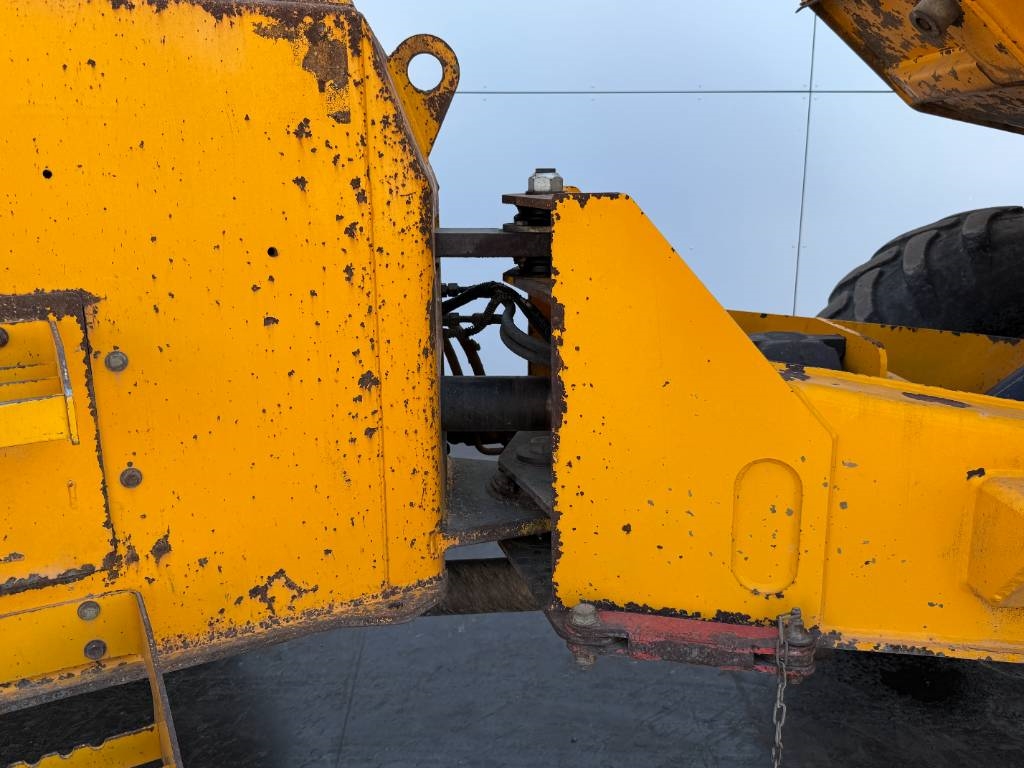 Thwaites 9T - Good Overall Condition