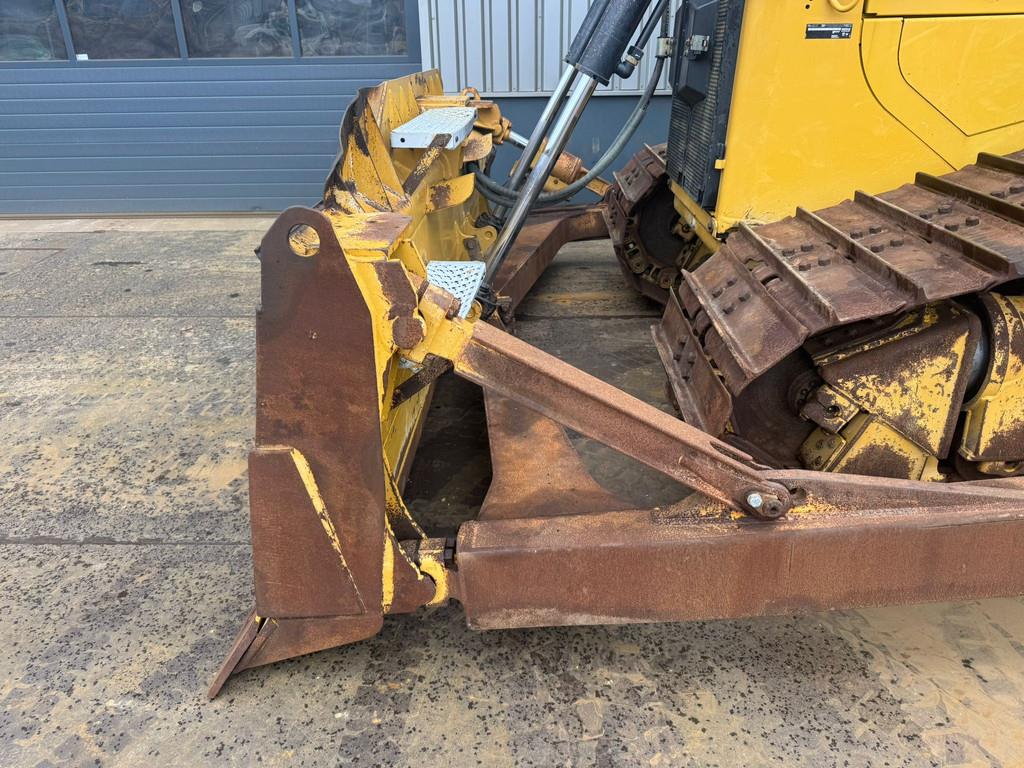 CAT D6T LGP