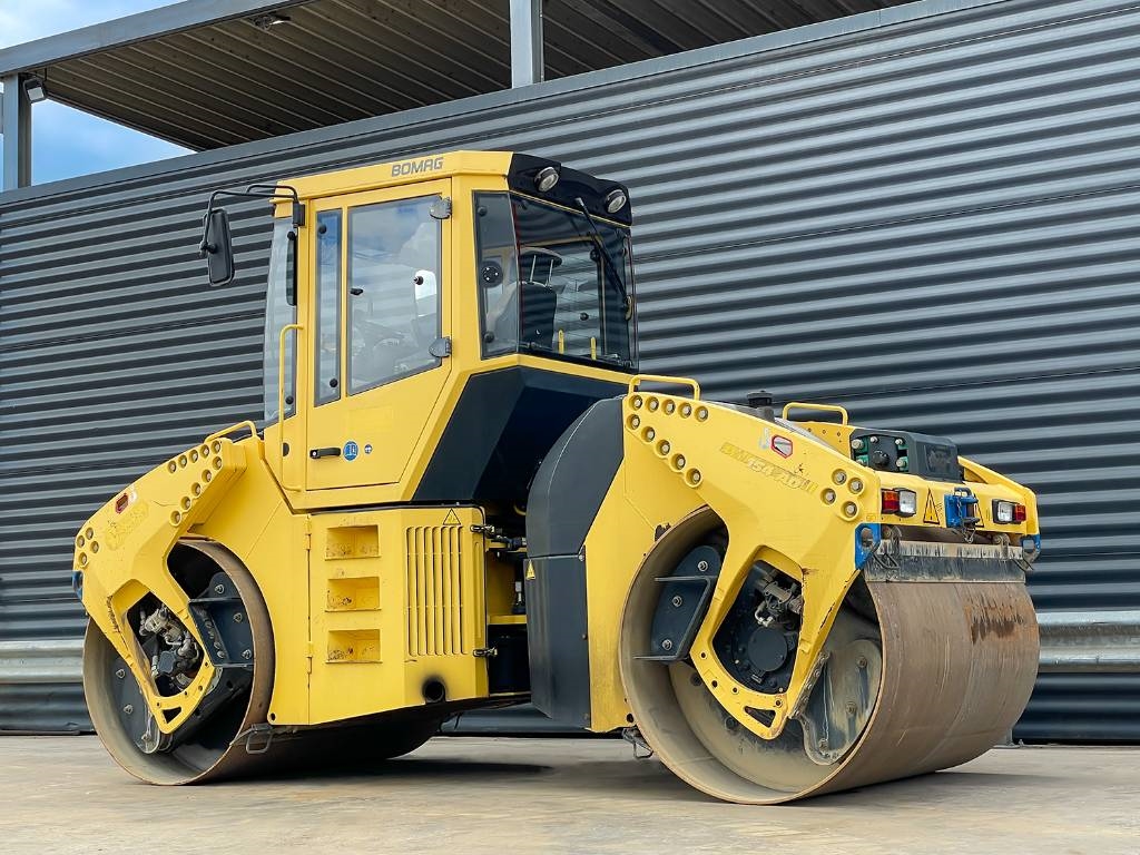 Bomag BW 154 AD-4
