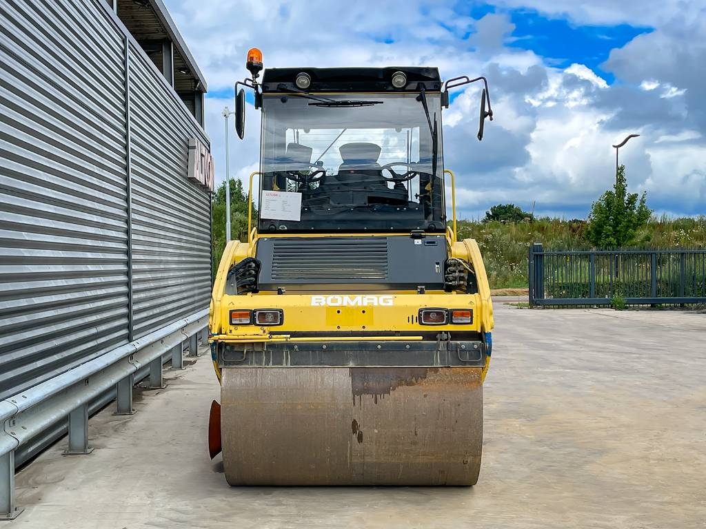 Bomag BW 154 AD-4