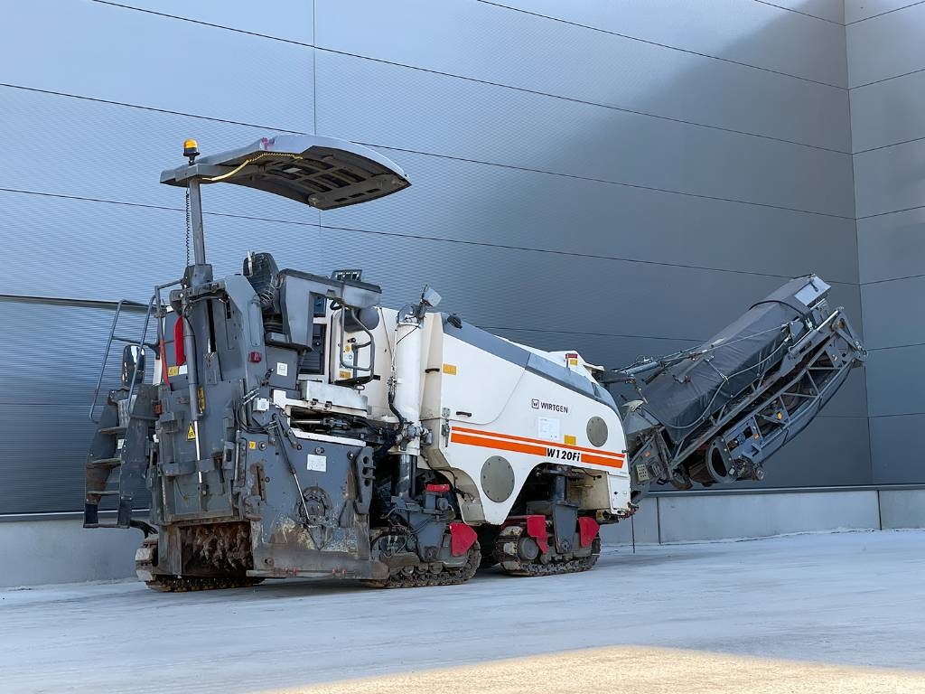 Wirtgen W 120 FI