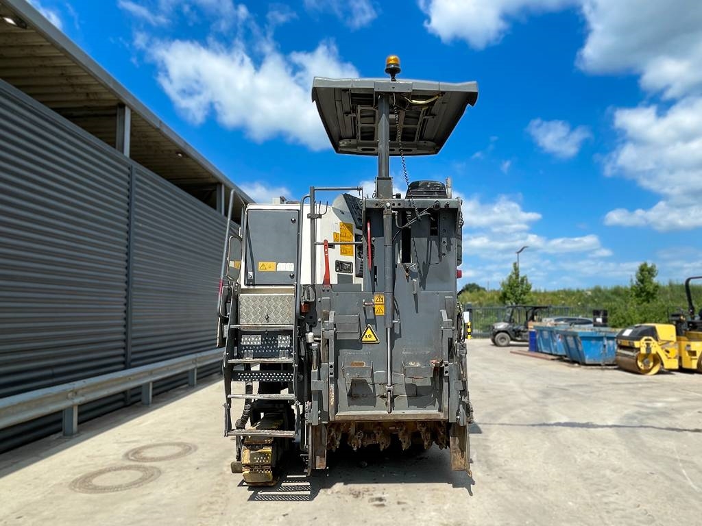Wirtgen W 120 FI