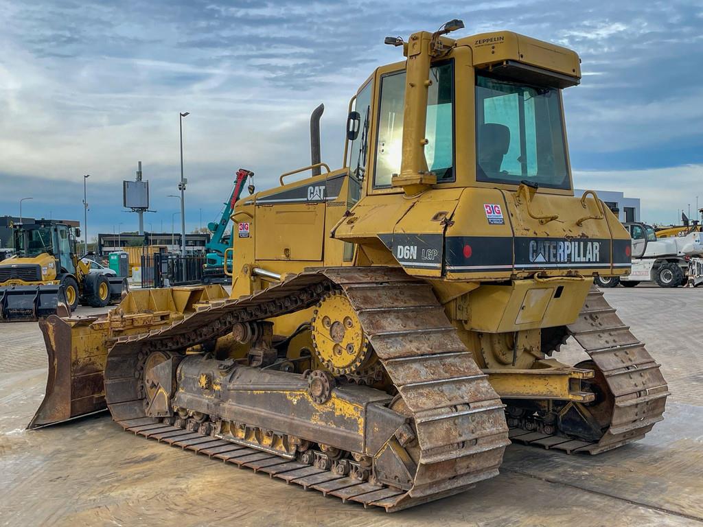 CAT D6N LGP