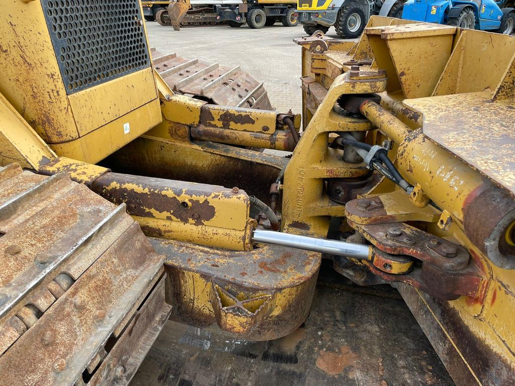 CAT D6N LGP
