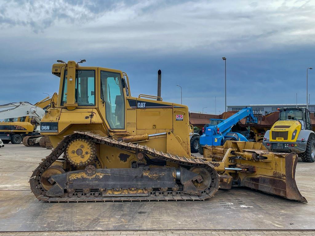 CAT D6N LGP