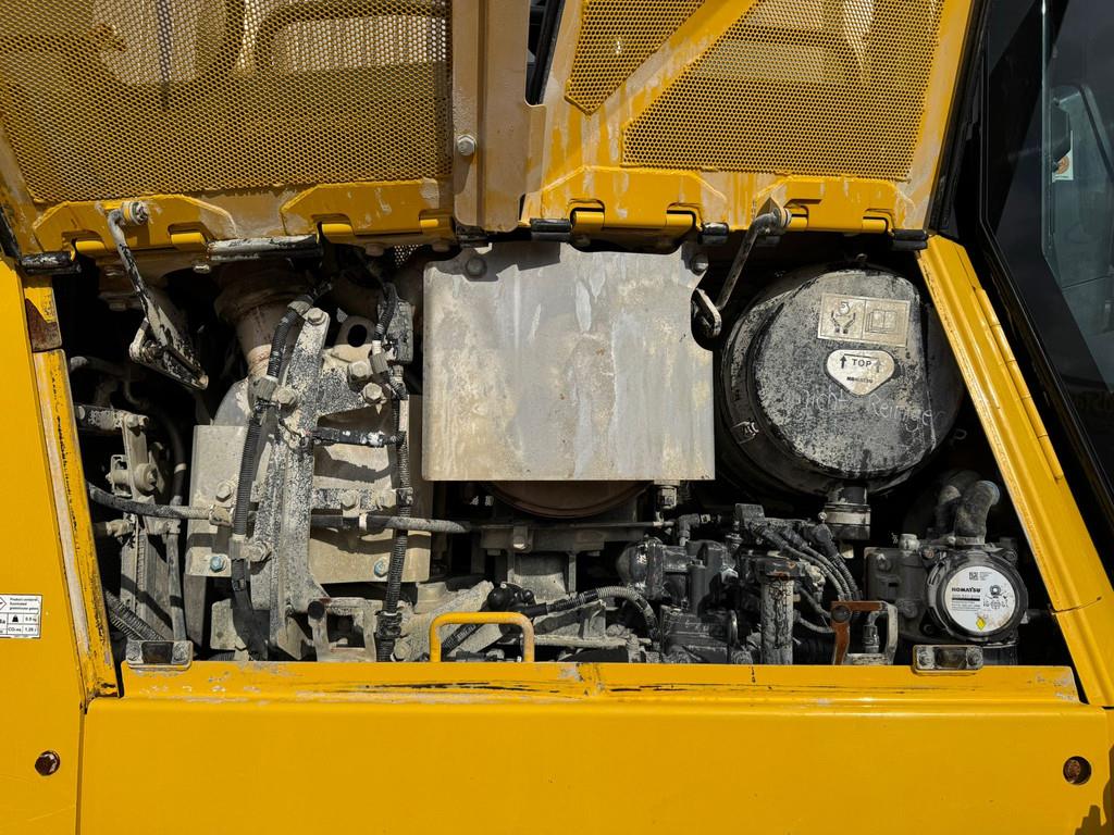 Komatsu D65PXi-18 | TOPCON READY