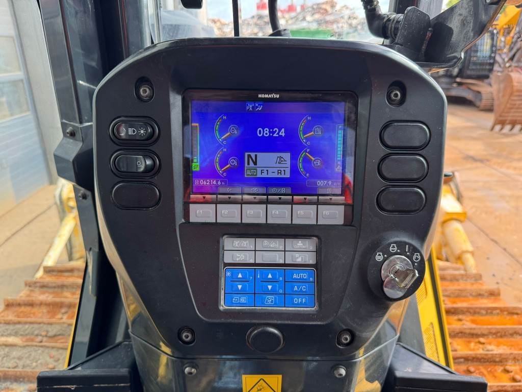 Komatsu D65PXi-18 | TOPCON READY