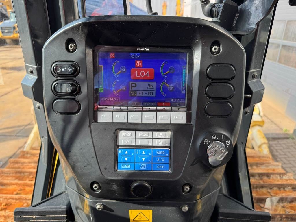 Komatsu D65PXi-18 | TOPCON READY