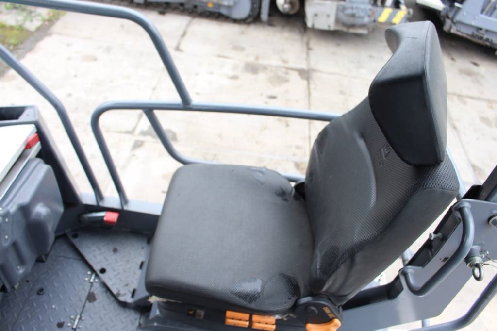 Vögele SUPER 1300-3I