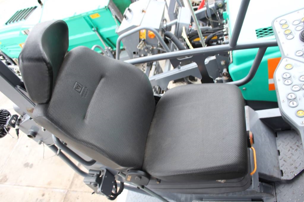 Vögele SUPER 1300-3I