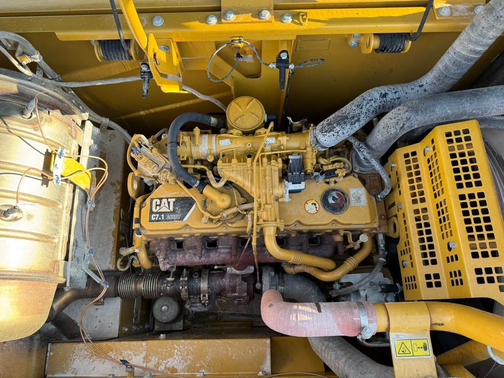 CAT 326FL