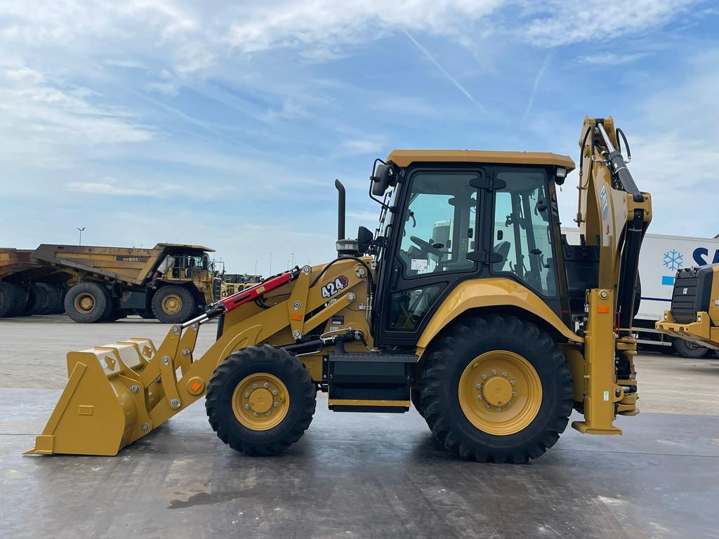 Image for BACKHOE LOADERS 2026 Caterpillar 424