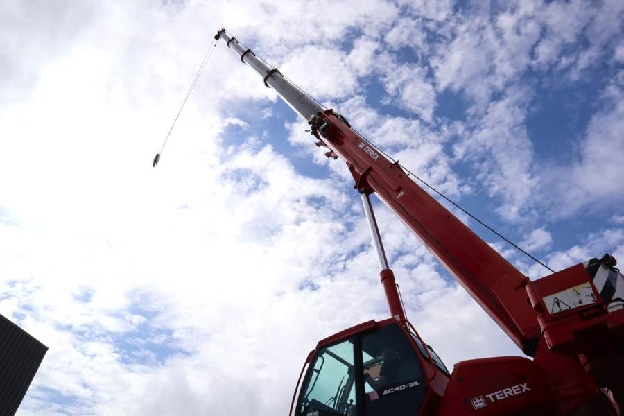Terex AC40/2L Diesel, 4x4 Drive And 4-Wheel Steering, 40