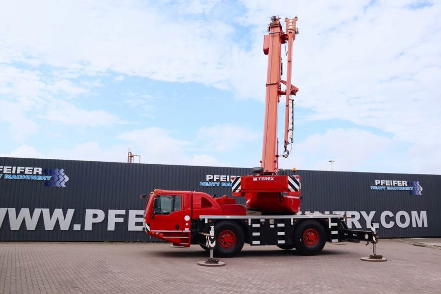 Terex AC40/2L Diesel, 4x4 Drive And 4-Wheel Steering, 40