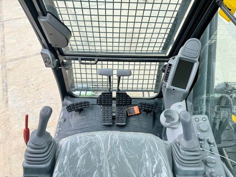Hitachi ZX220LC-5G / 2025 ULTRA MODEL / ISUZU ENGINE