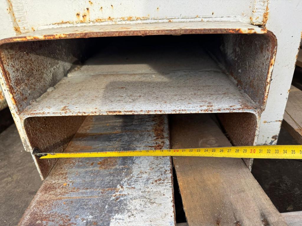 Gomaco GT3400 Concrete Slipform Paver