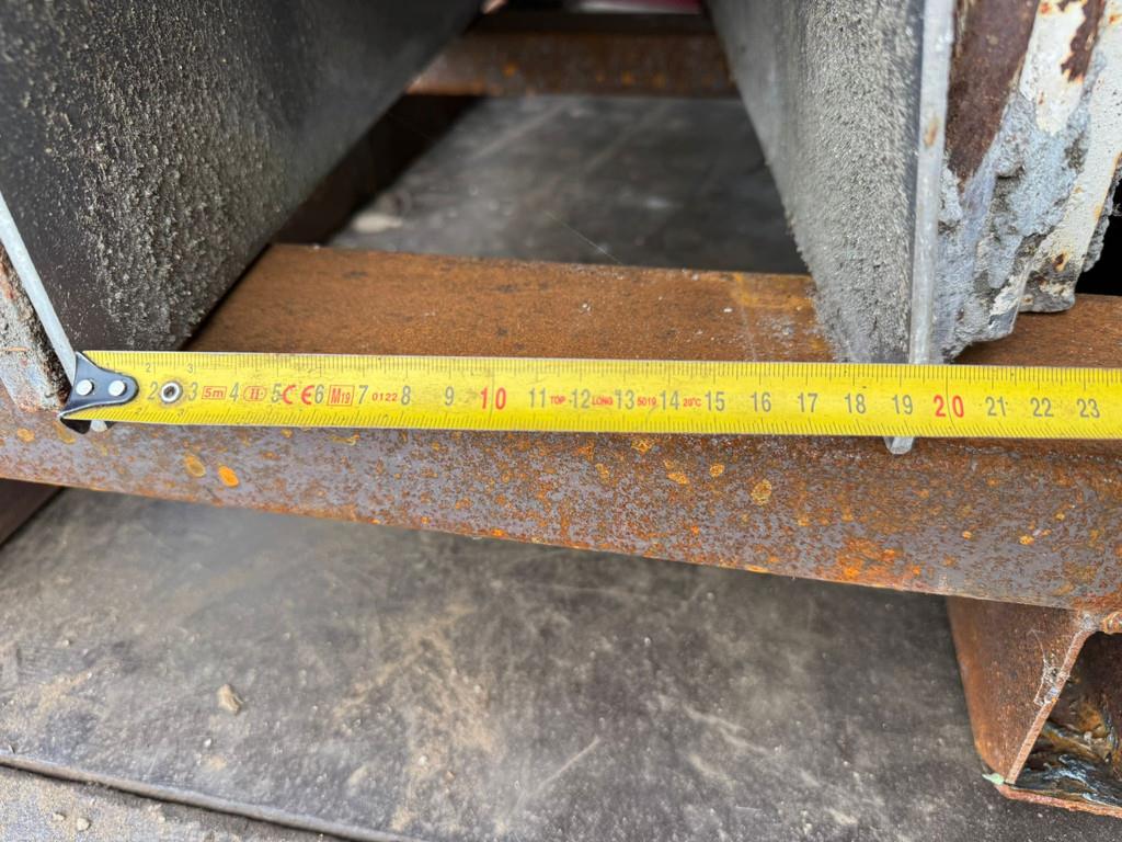 Gomaco GT3400 Concrete Slipform Paver