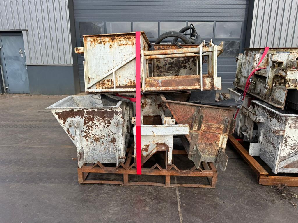 Gomaco GT3400 Concrete Slipform Paver