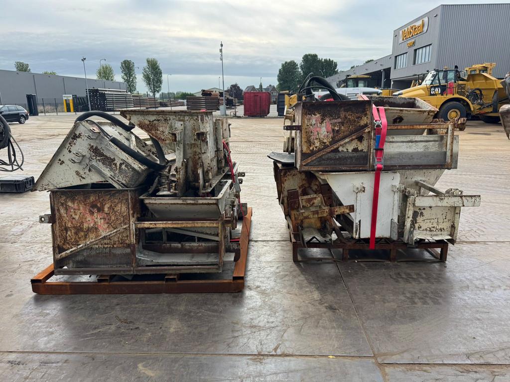 Gomaco GT3400 Concrete Slipform Paver