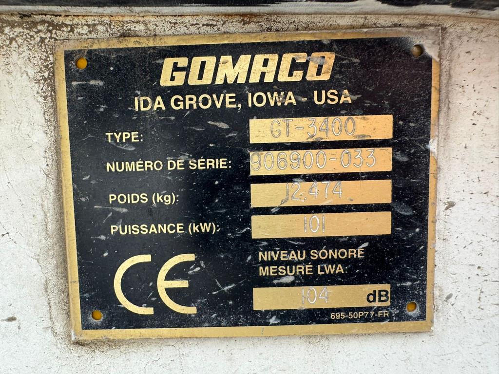 Gomaco GT3400 Concrete Slipform Paver