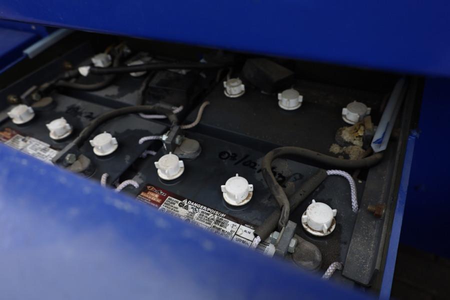 JLG M3369 Hybrid, 12m Working Height, 450kg Capacity,