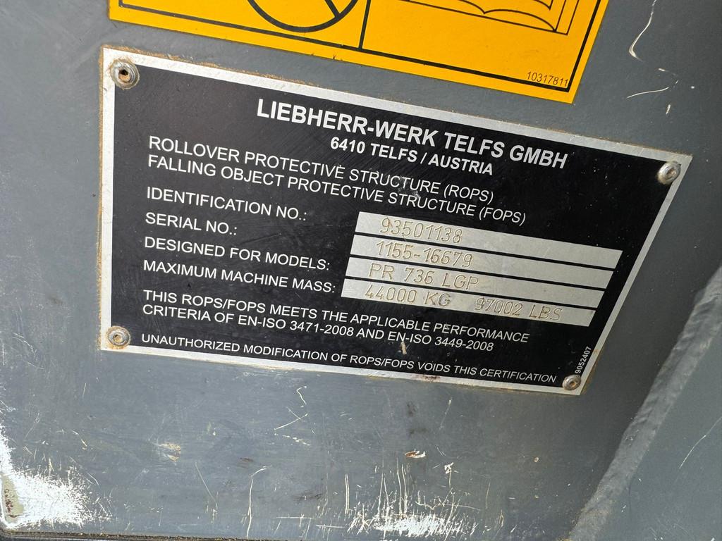 Liebherr PR736 LGP | PAT Blade