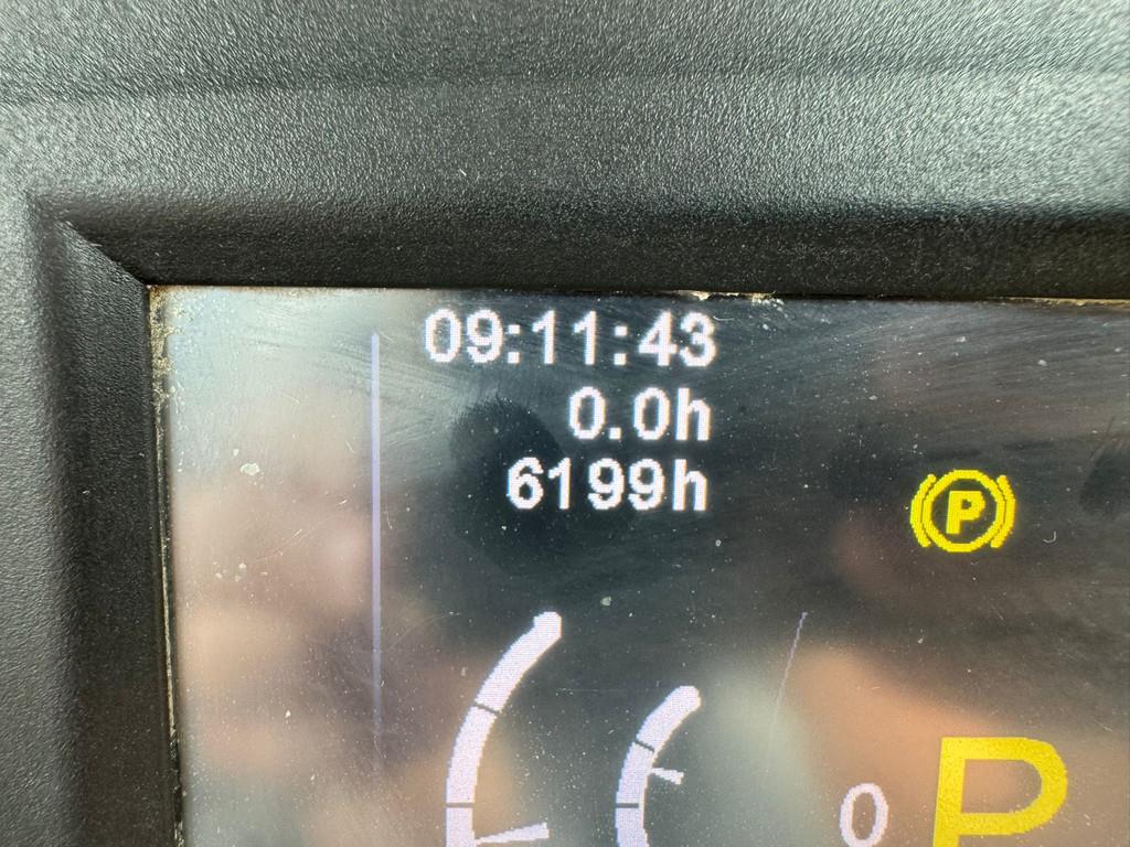 Liebherr PR736 LGP | PAT Blade