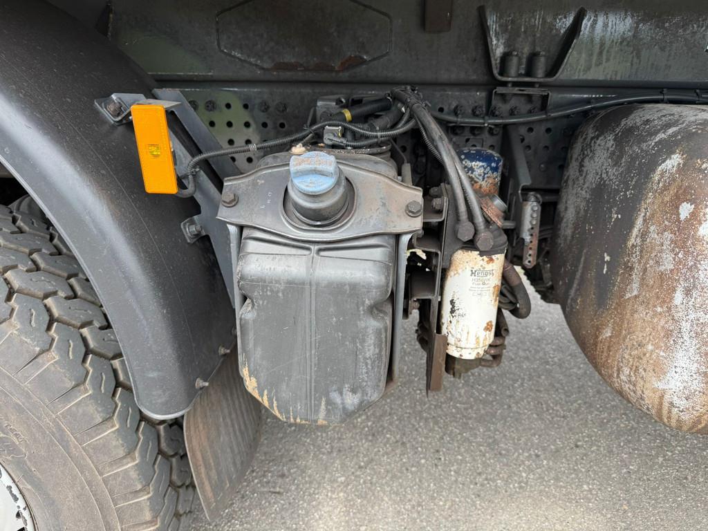 Mercedes-Benz Arocs 4848 8x8 tipper