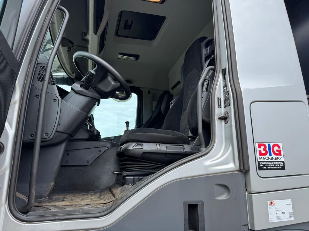 Mercedes-Benz Arocs 4848 8x8 tipper