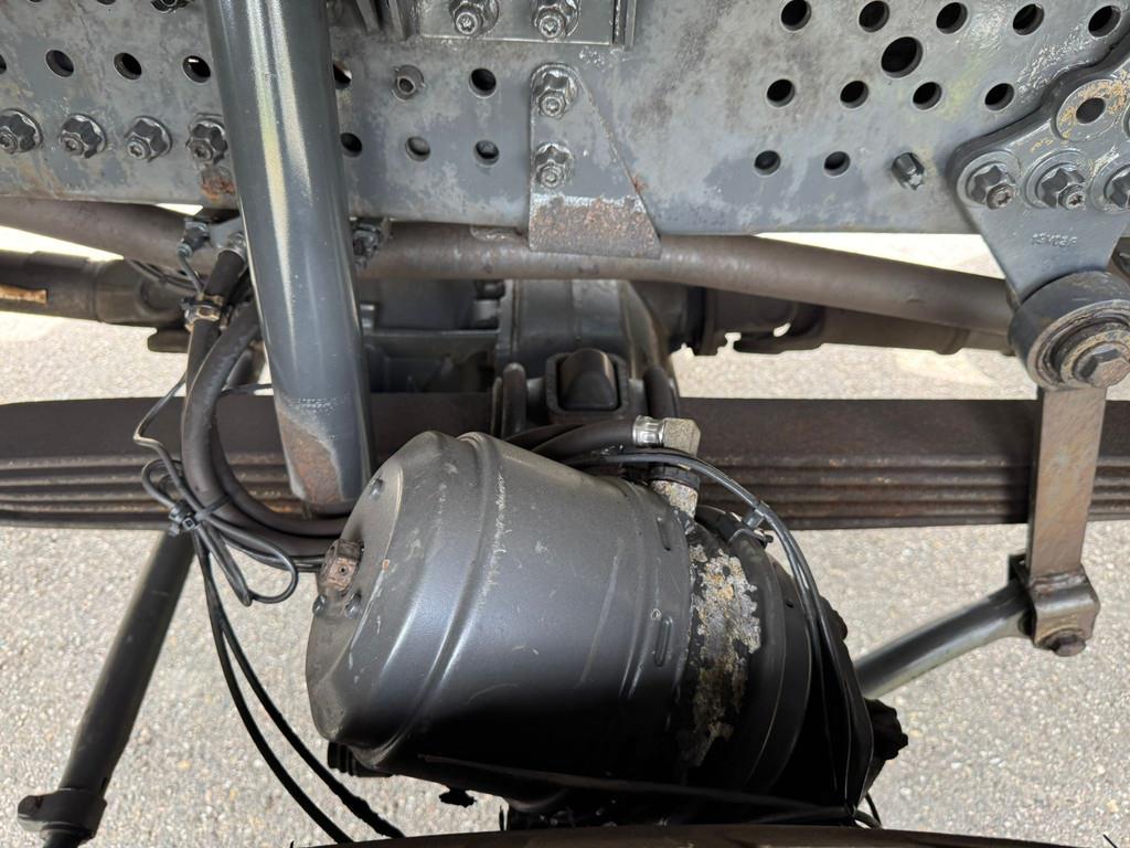 Mercedes-Benz Arocs 4848 8x8 tipper