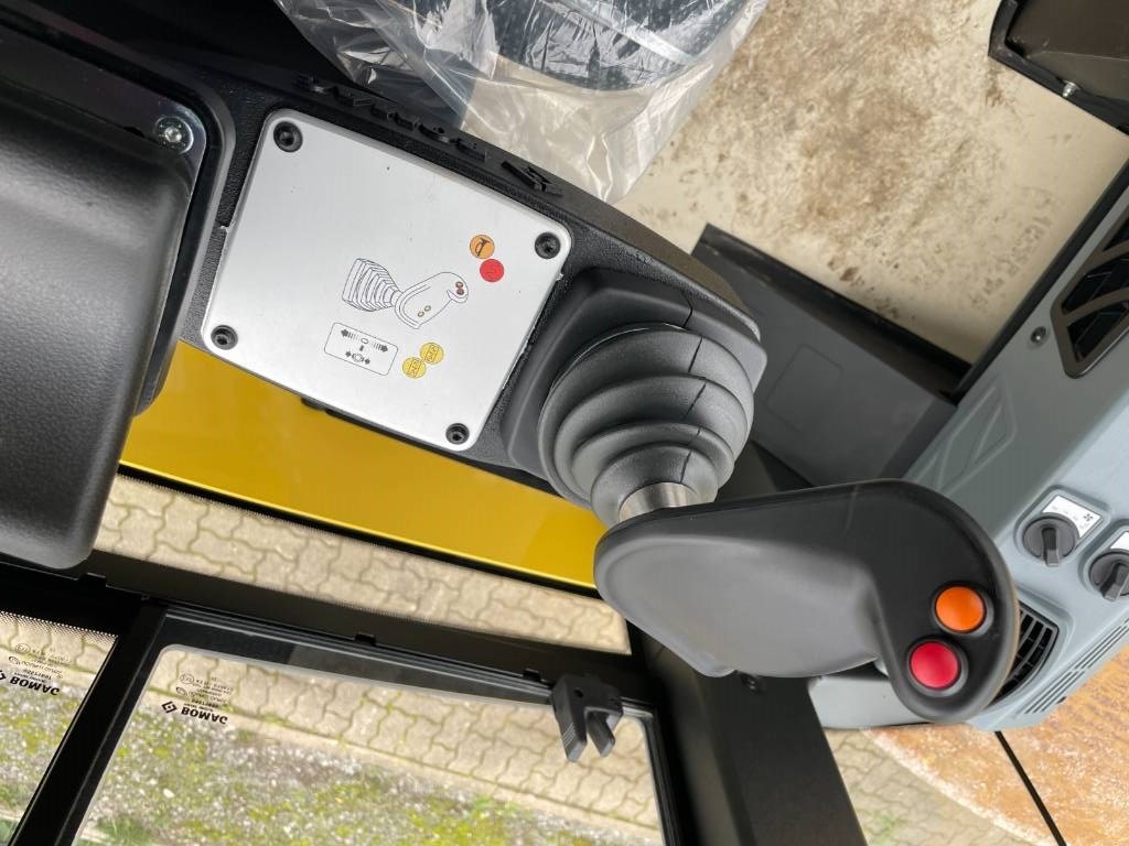 Bomag BW 213 D-5
