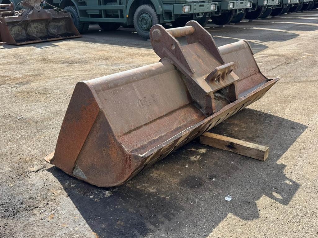 Lehnhoff slotenbak NGT4-2400 MS25