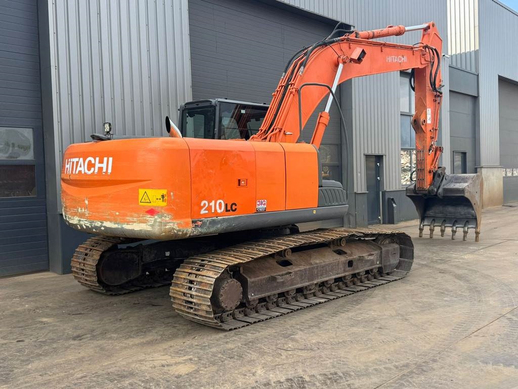 Hitachi ZX210LC-3
