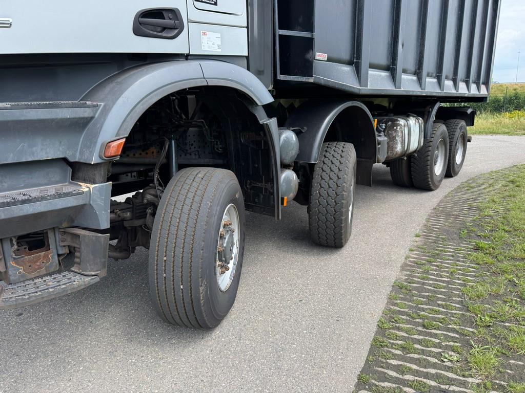 Mercedes-Benz Arocs 4848 8x8 tipper