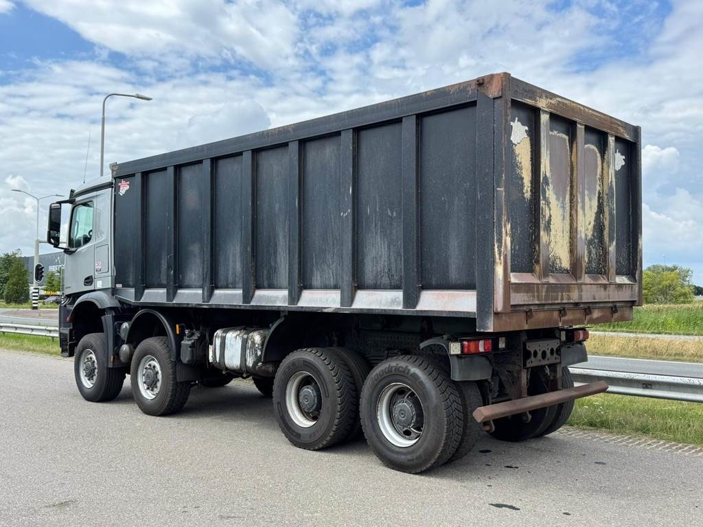 Mercedes-Benz Arocs 4848 8x8 tipper